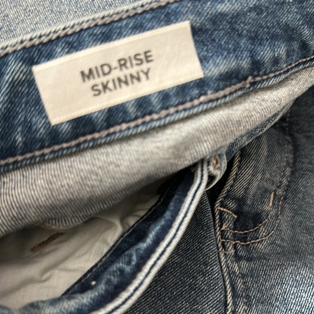 Torrid Mid-Rise Skinny Jeans size 26 - Picture 6 of 16